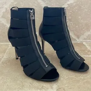 Margaret elastic caged sandal discount